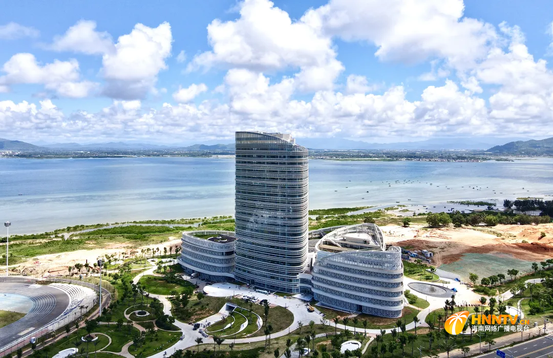 海南陵水黎安国际教育创新试验区图书馆正式开馆