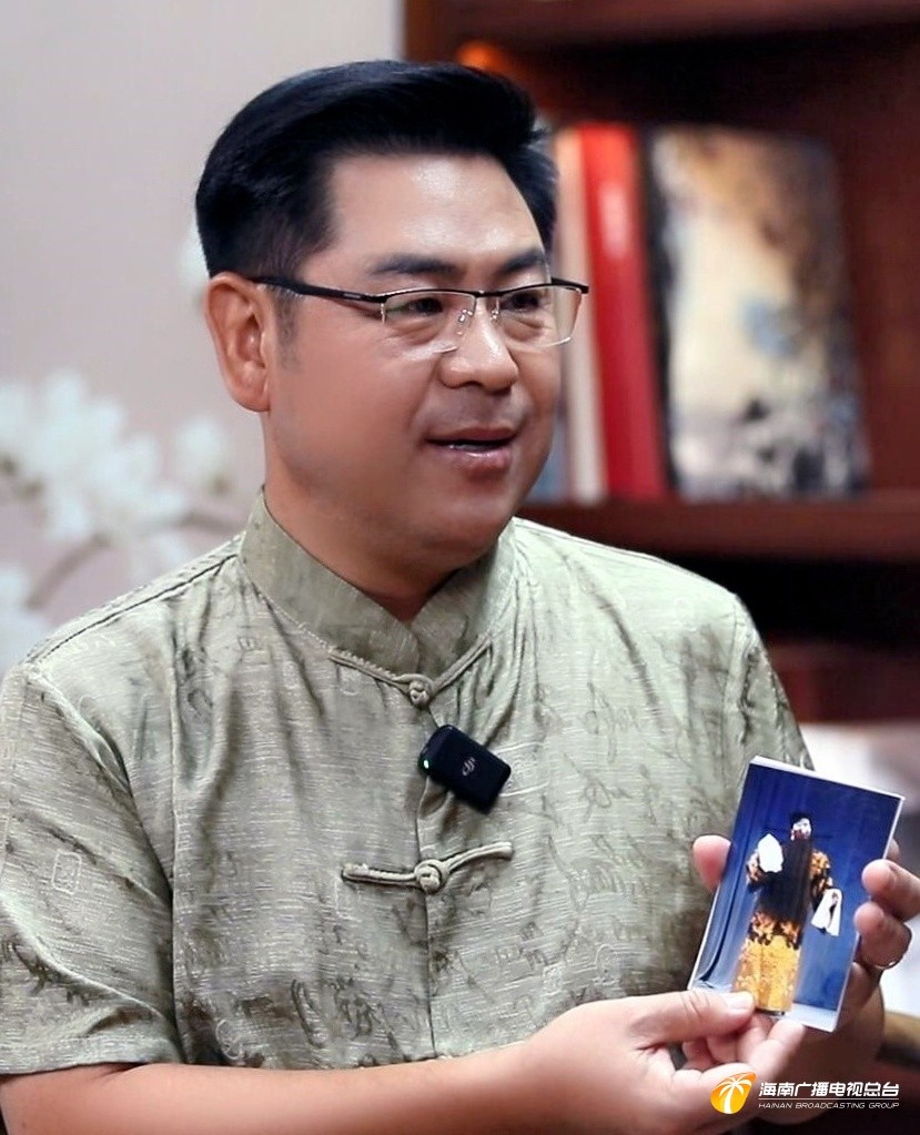 爱京访名人丨著名京剧表演艺术家康万生：裘韵金声正宫调里写人生