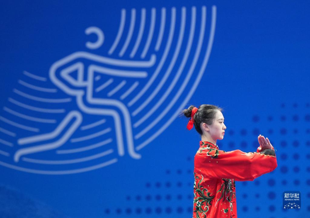 武术童心夺得女子太极拳太极剑全能冠军