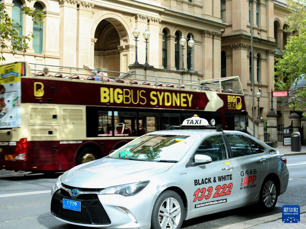 美国网约车服务运营商优步公司已同意向澳大利亚出租车司机赔偿约1