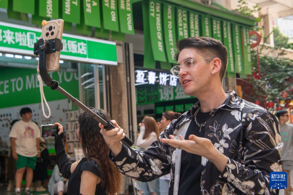 外国留学生"种草"city重庆