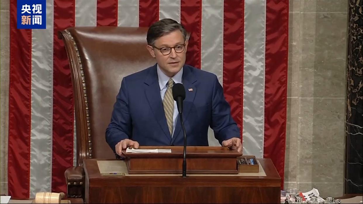 特朗普减税法案在众议院以微弱优势通过将交由参议院审议